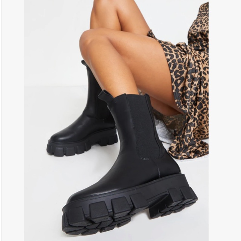 Black Extreme Chunky Chelsea Boots